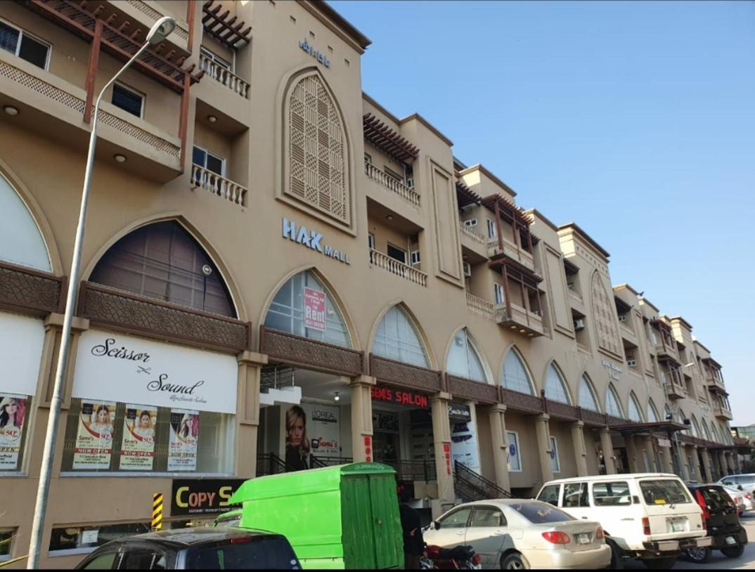 Hak Mall Suites And Apartments Rawalpindi Luaran gambar